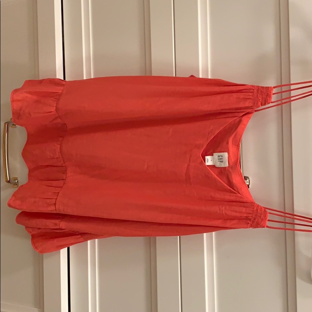 Gap tank top